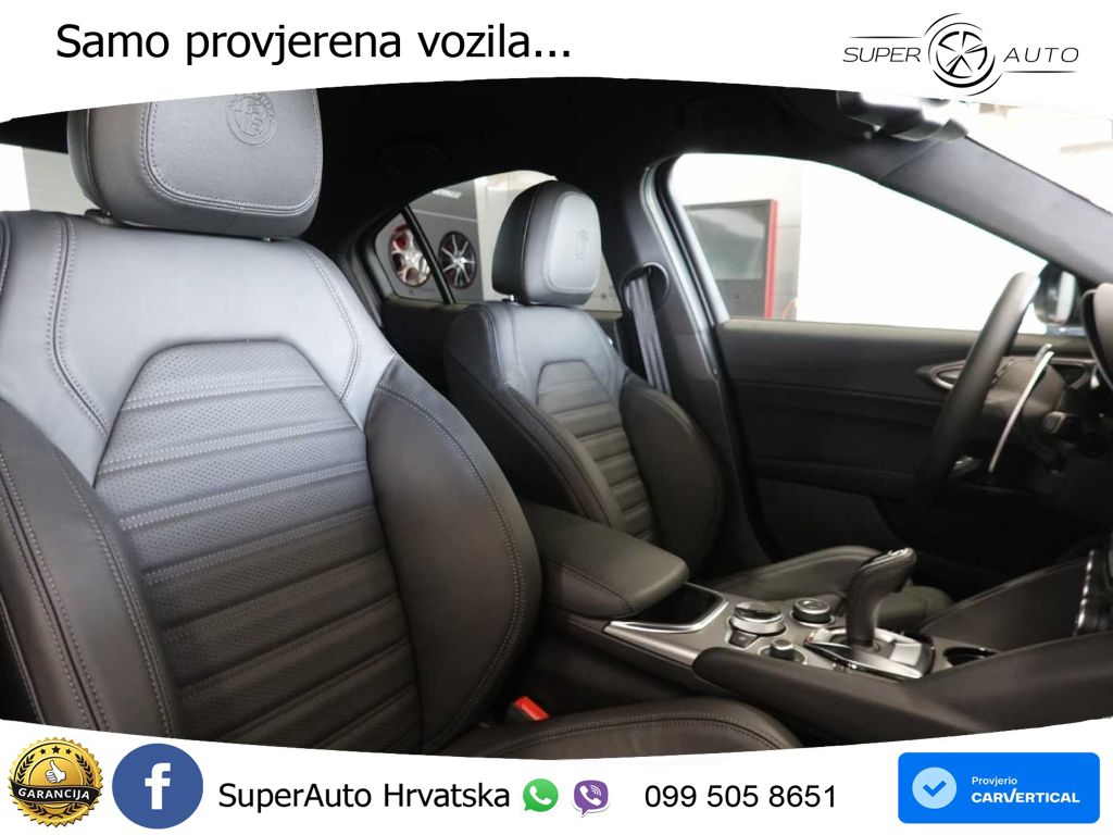 Alfa Romeo Giulia 2.0 Turbo (280 KS) Q4 Automatic LED+GR SJED+ACC