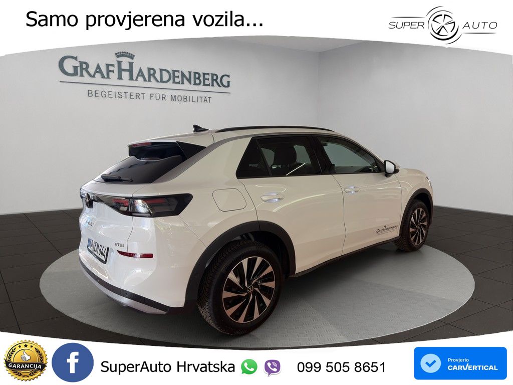 Volkswagen T-Roc 1.5 eTSI (116 KS)  DSG LED+GR SJED+ACC