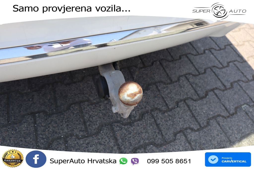 Volvo XC60 T8 AWD Geartronic ACC+GR SJED+360+PANO