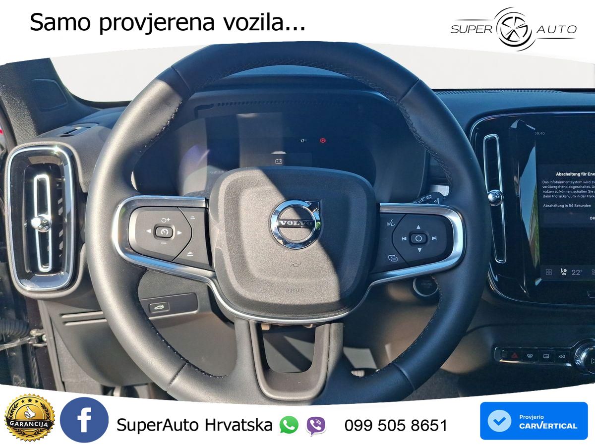 Volvo XC40 2.0 B3 163 KS Automatic ACC+GR SJED+360+PANO