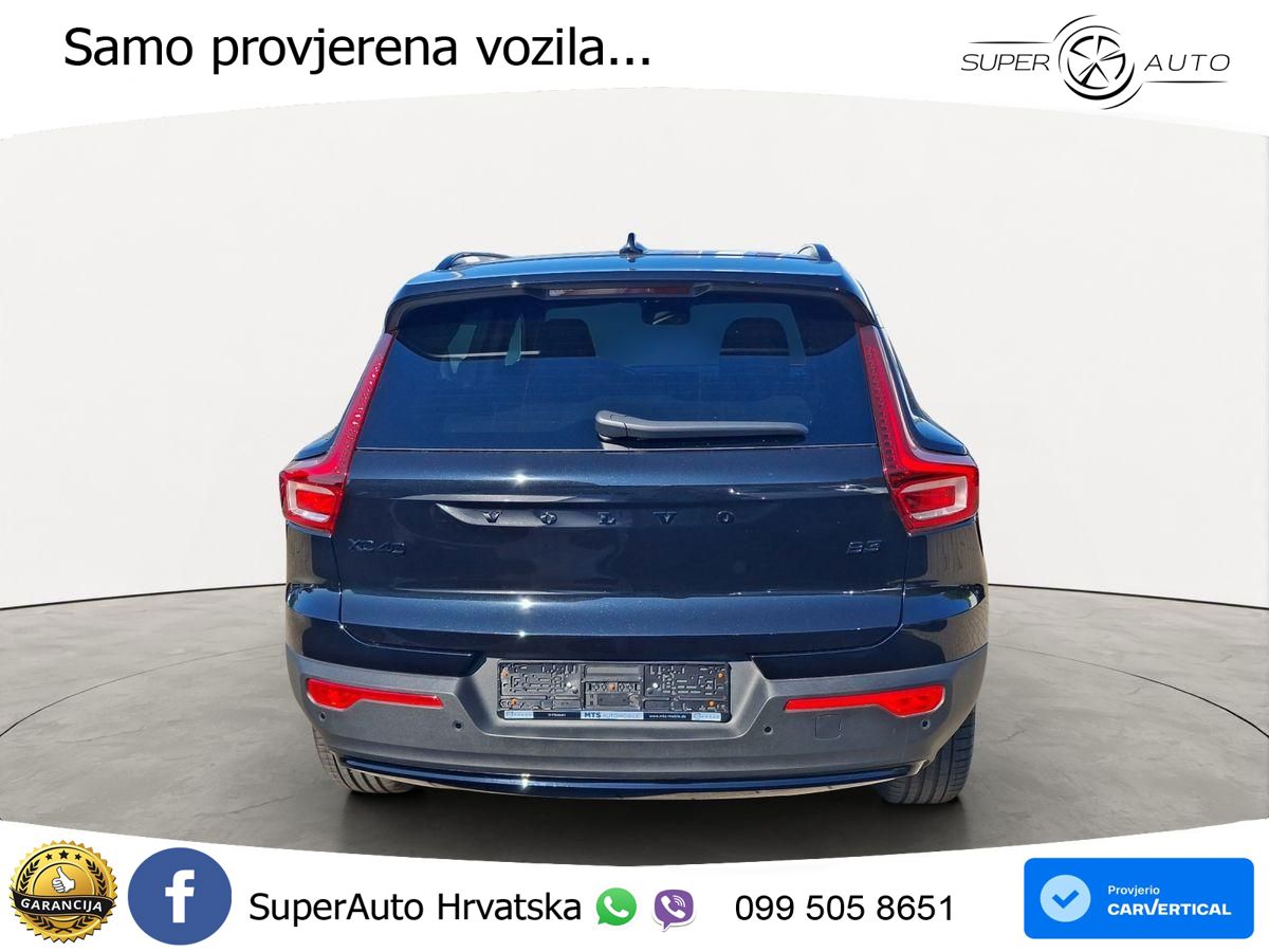 Volvo XC40 2.0 B3 163 KS Automatic ACC+GR SJED+360+PANO