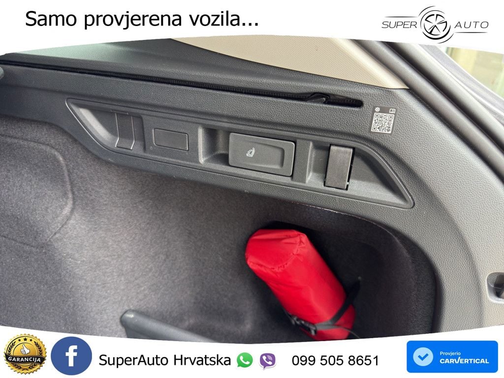 Volkswagen Passat Variant 1.5 eTSI (150 KS) DSG Business LED+GR SJED+ACC