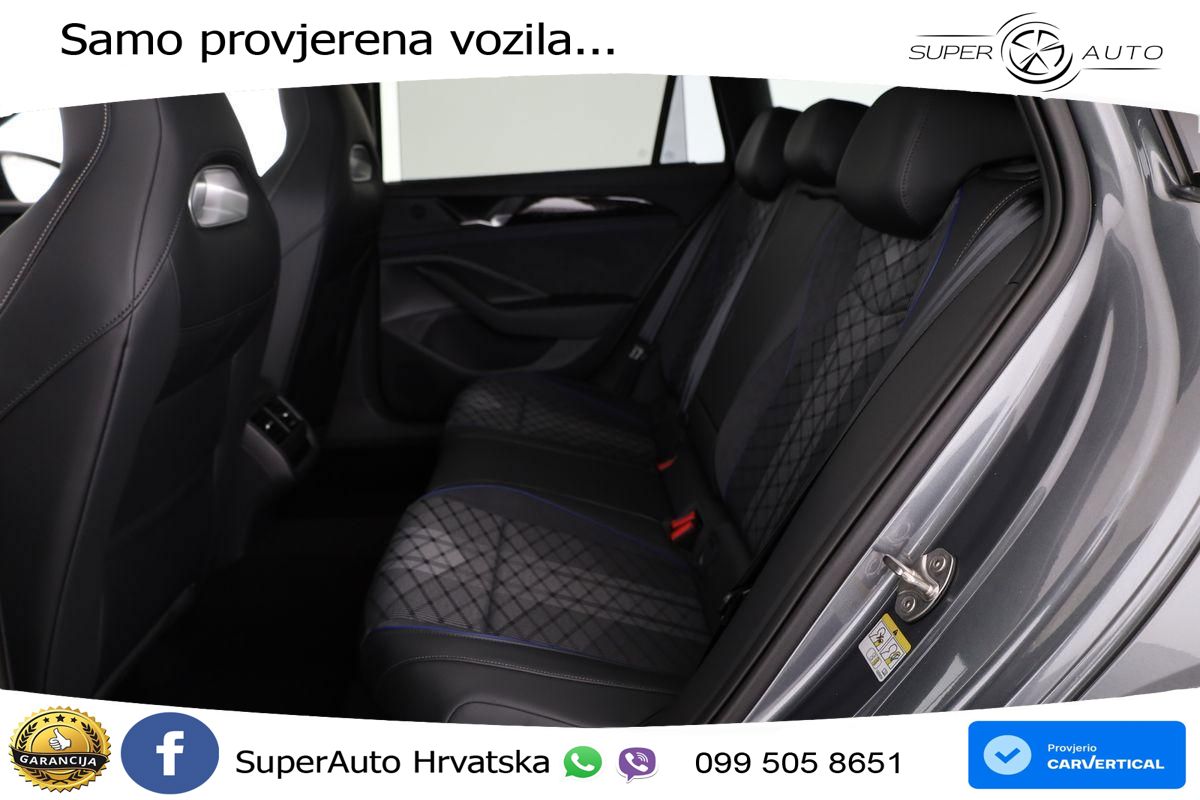 Volkswagen Passat Variant 2.0 TDI (193 KS) 4MOTION DSG R-Line LED+GR SJED+ACC
