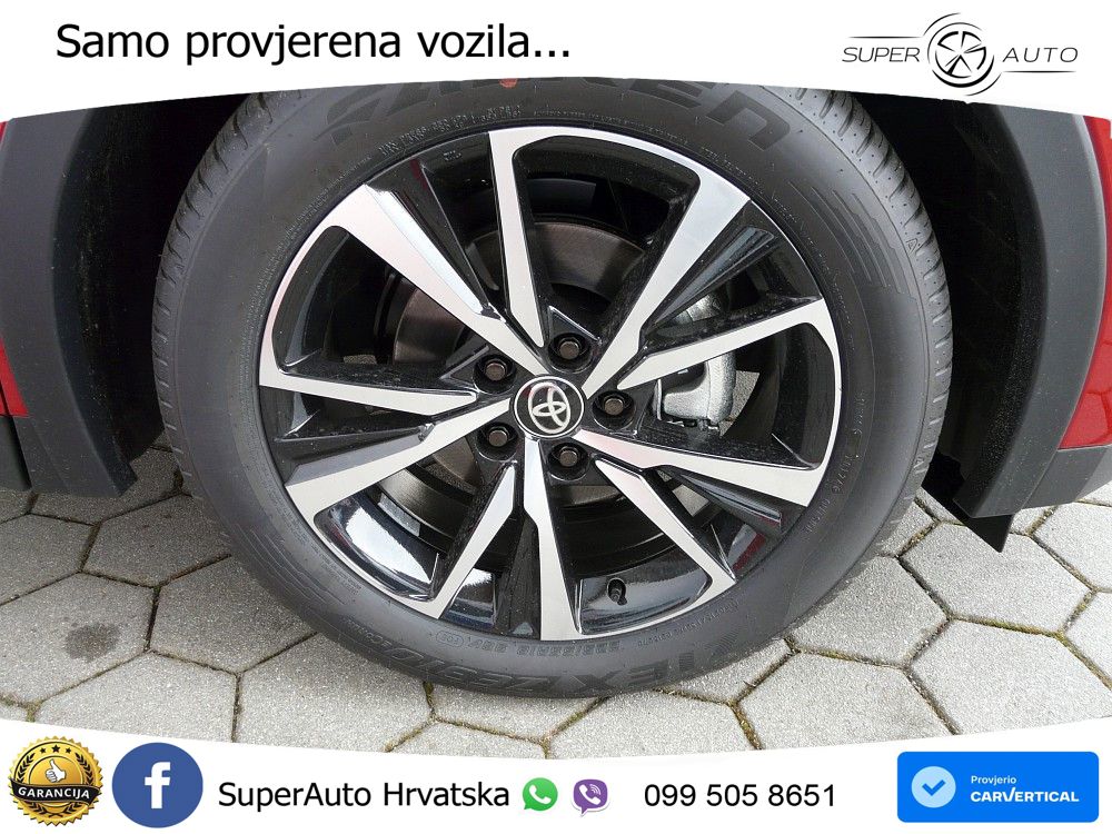 Toyota C-HR 2.0 (198 KS) Hybrid e-CVT Team D LED+GR SJED+ACC