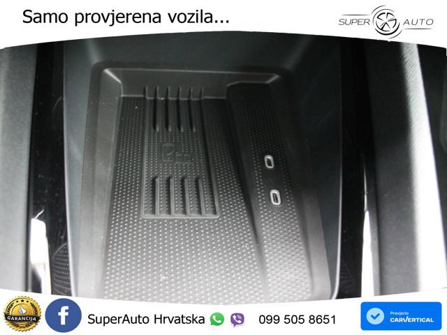 Škoda Octavia Combi RS 2.0 TSI (265 KS) DSG LED+GR SJED+ACC