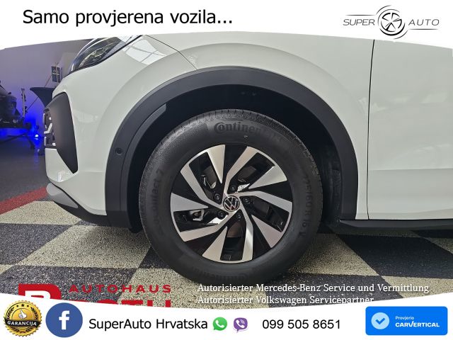 Volkswagen T-Roc II 1.5 eTSI (116 KS)  DSG LED+GR SJED+ACC