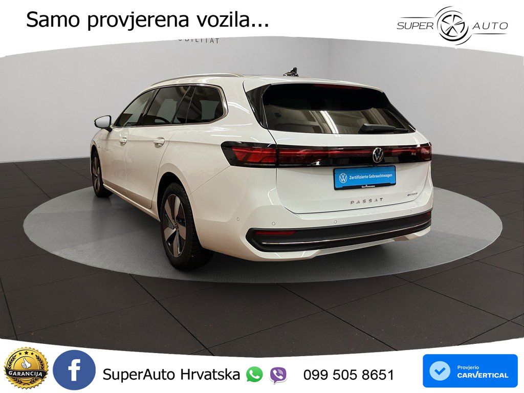 Volkswagen Passat Variant 1.5 TSI (272 KS) eHybrid DSG Business LED+GR SJED+ACC