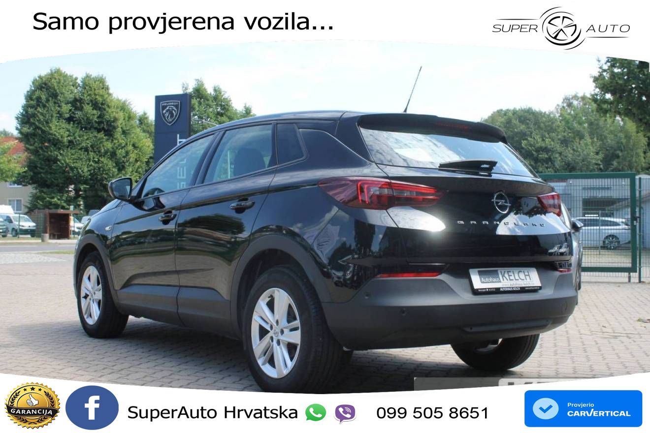 Opel Grandland 1.2i Turbo (130 KS) Edition