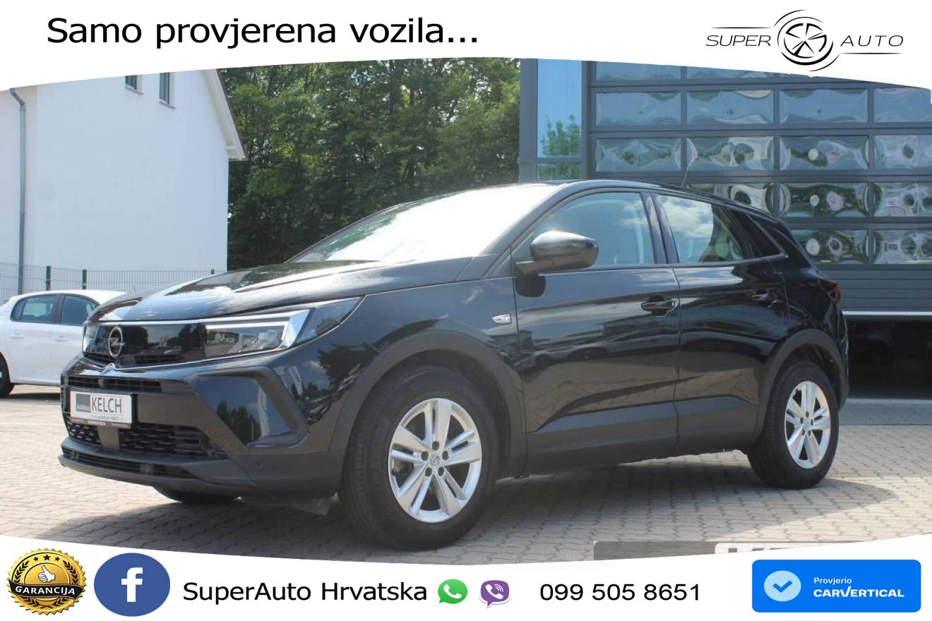 Opel Grandland 1.2i Turbo (130 KS) Edition