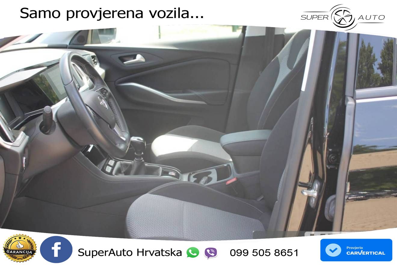Opel Grandland 1.2i Turbo (130 KS) Edition