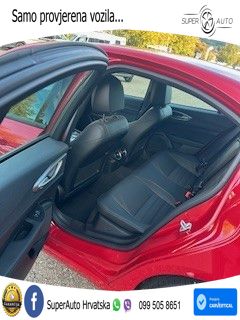 Alfa Romeo Giulia 2.0 Turbo (280 KS) Q4 Automatic