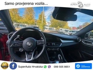 Alfa Romeo Giulia 2.0 Turbo (280 KS) Q4 Automatic
