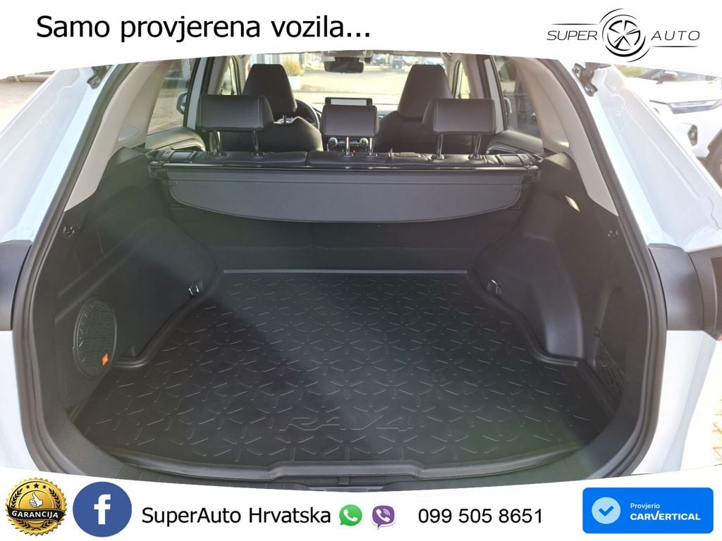 Toyota RAV4 2.5 (218 KS) Hybrid eCVT LED+GR SJED+ACC