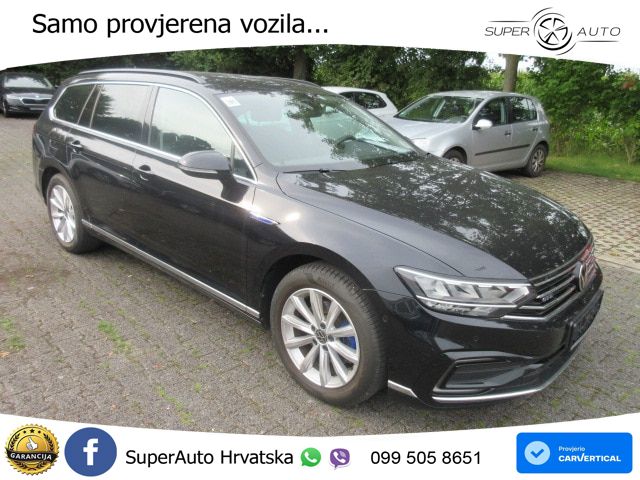 Volkswagen Passat Variant GTE 1.4 TSI (218 KS) DSG LED+GR SJED+ACC