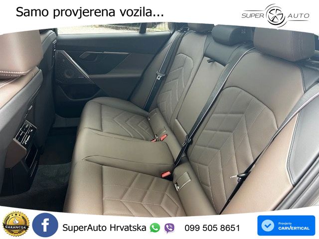 BMW 530e Touring (299 KS) xDrive Steptronic LED+GR SJED+ACC