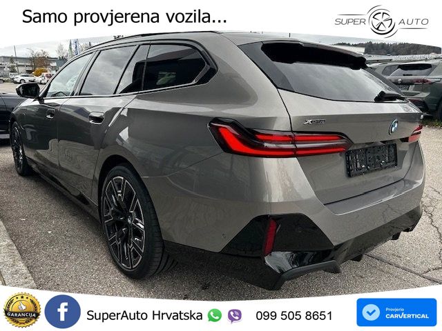 BMW 530e Touring (299 KS) xDrive Steptronic LED+GR SJED+ACC