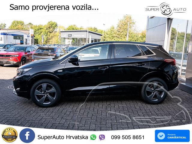 Opel Grandland 1.2i Turbo (130 KS) Automatic Elegance LED+GR SJED+ACC