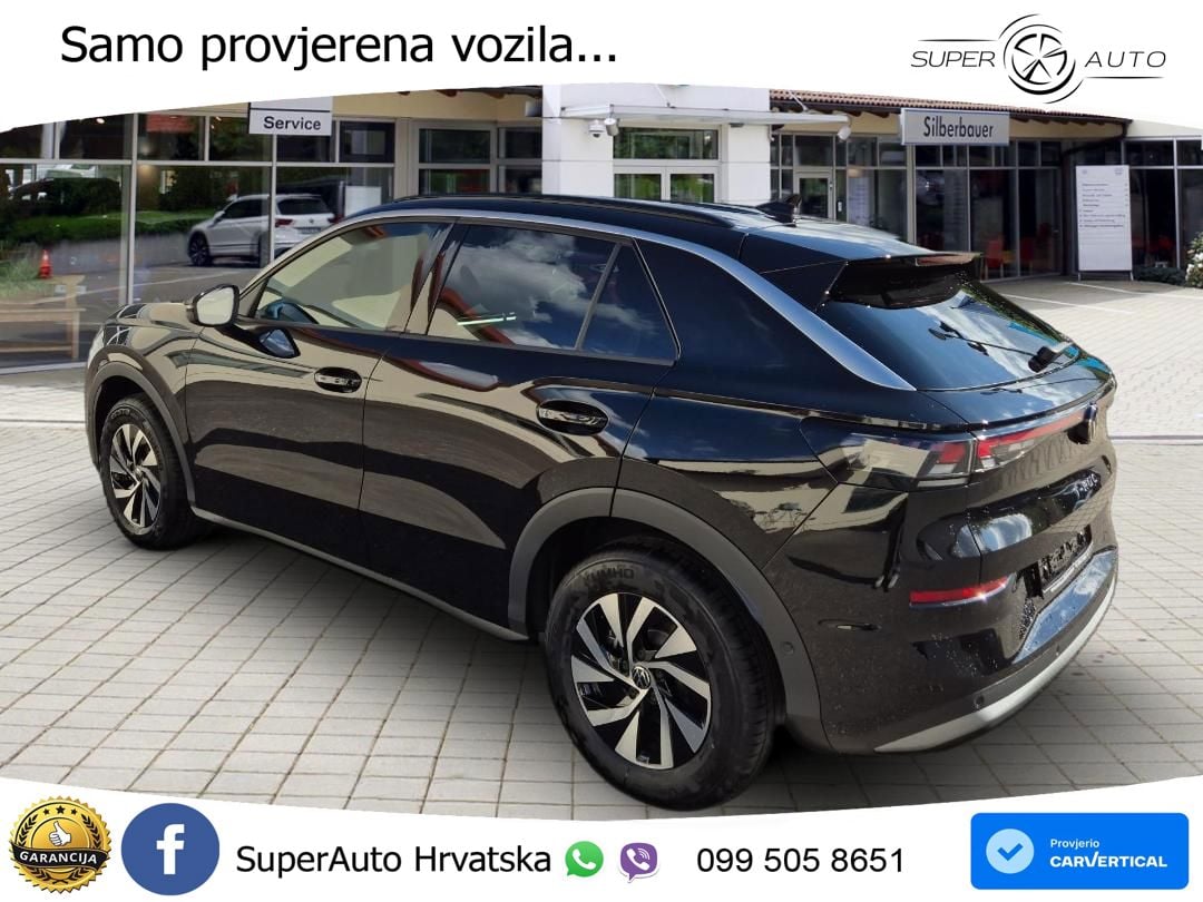 Volkswagen T-Roc 1.5 eTSI (150 KS)  DSG LED+GR SJED+ACC