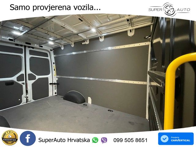 Volkswagen Crafter Kasten 35 mittellang Hochdach RWD APP+LA 163 KS