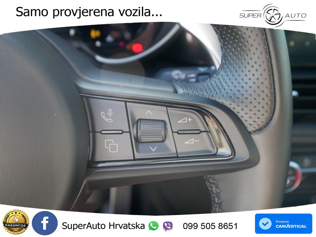 Alfa Romeo Giulia 2.0 Turbo (280 KS) Q4 Automatic LED+GR SJED+ACC