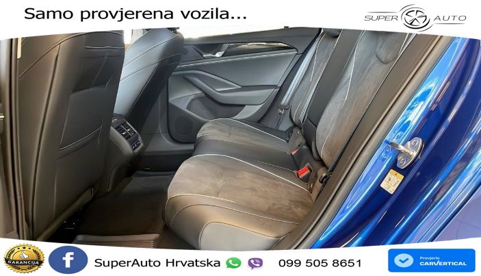 Volkswagen Passat Variant 1.5 TSI (272 KS) eHybrid DSG Business LED+GR SJED+ACC