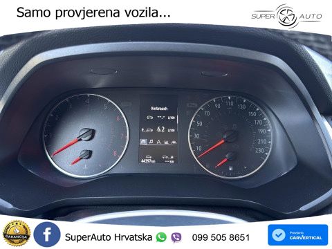 Renault Captur 1.3 TCe (140 KS) EDC Zen