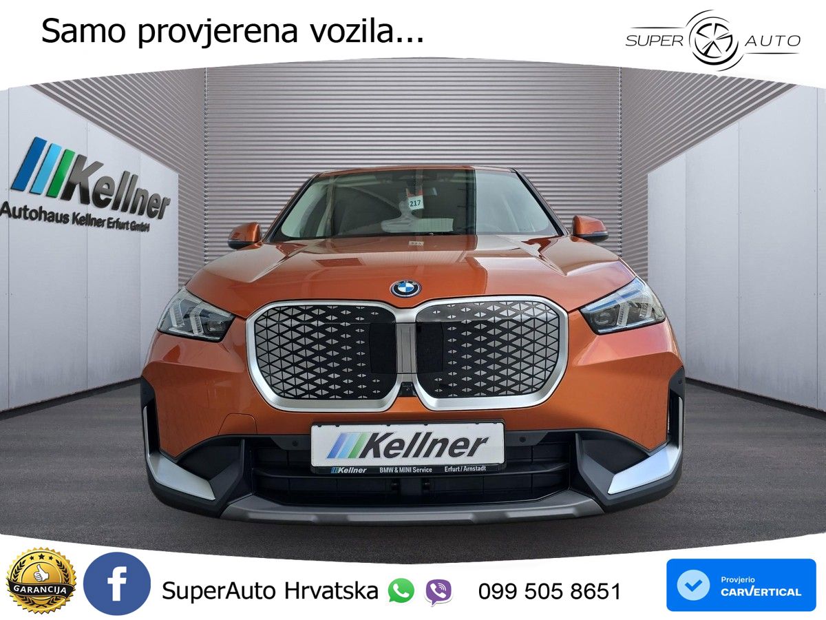 BMW iX1 68 kWh (313 KS) xDrive30