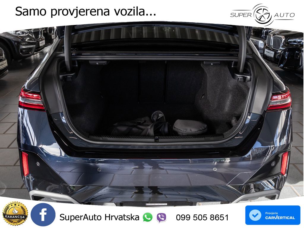 BMW 550e (489 KS) xDrive Steptronic M Sport ACC+HEAD+4xGR SJED+360+PANO