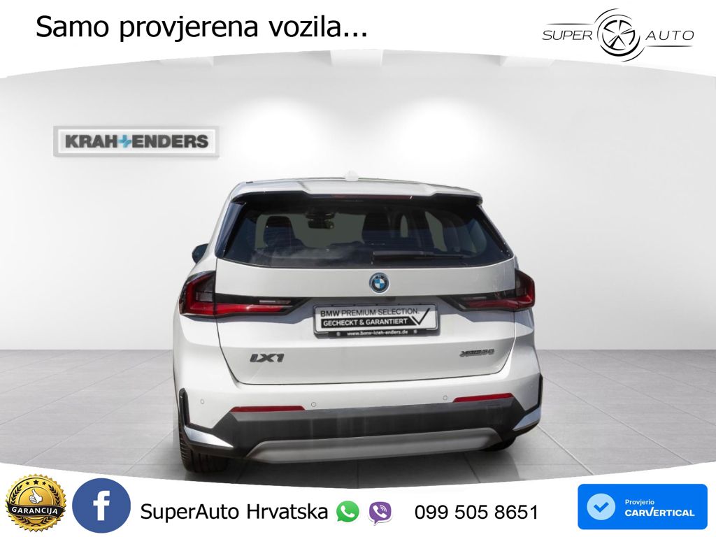 BMW iX1 68 kWh (313 KS) xDrive30 LED+GR SJED+ACC