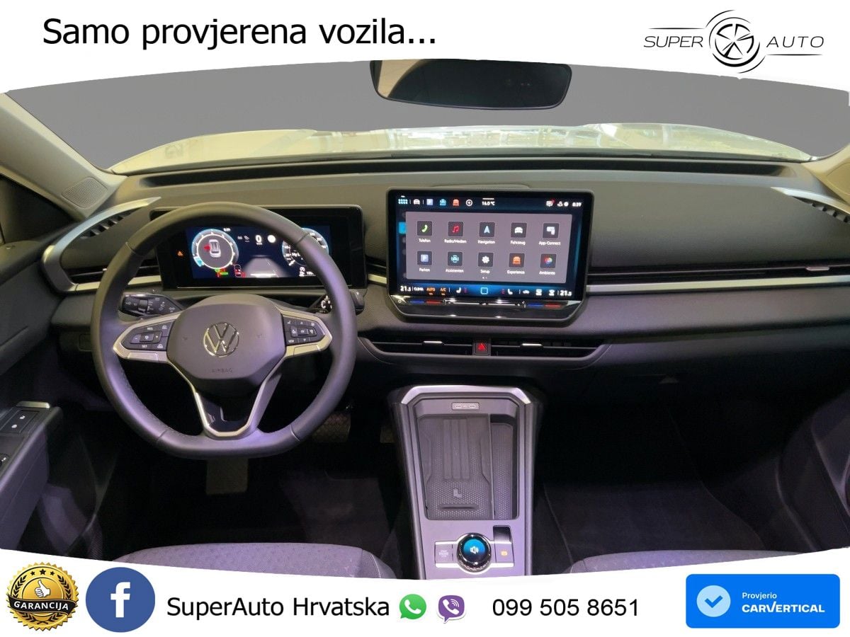 Volkswagen T-Roc 1.5 eTSI (116 KS)  DSG LED+GR SJED+ACC