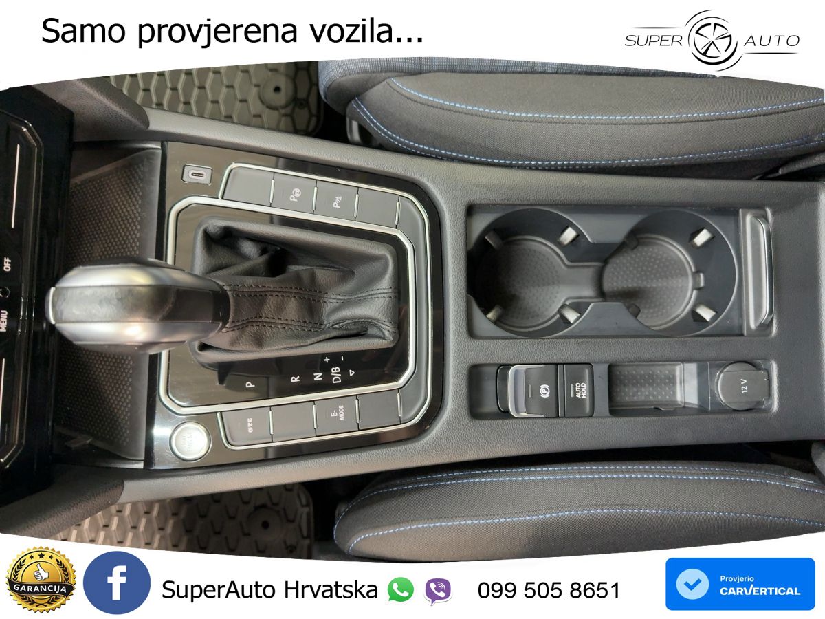 Volkswagen Passat Variant GTE 1.4 TSI (218 KS) DSG LED+GR SJED+ACC