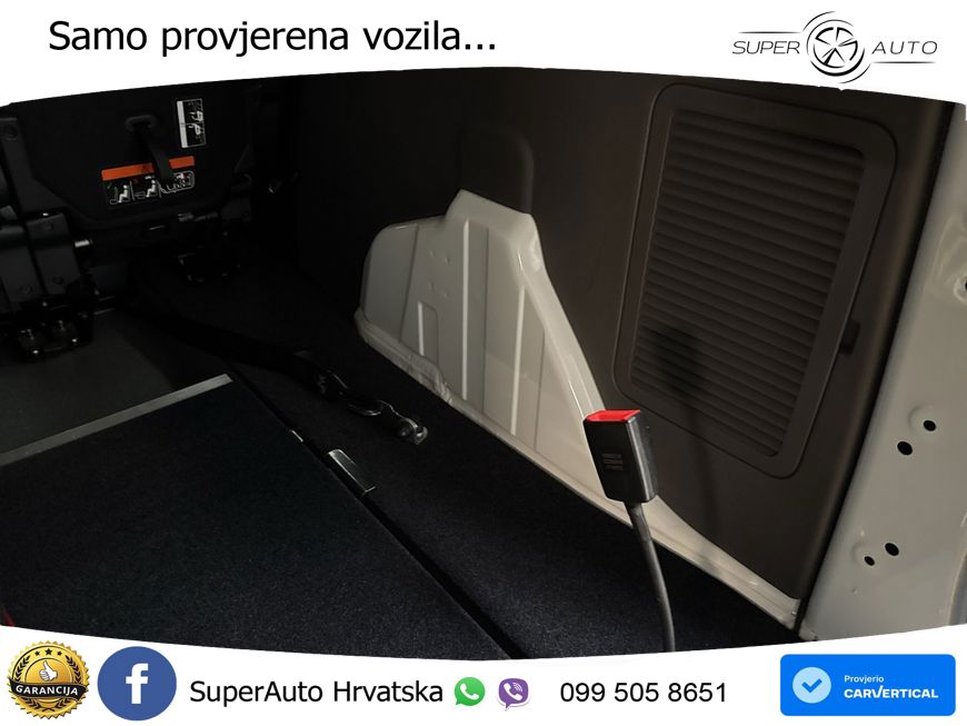 Ford Transit Connect 240 L2 LKW Autm. Trend ROLLSTUHL 101 KS