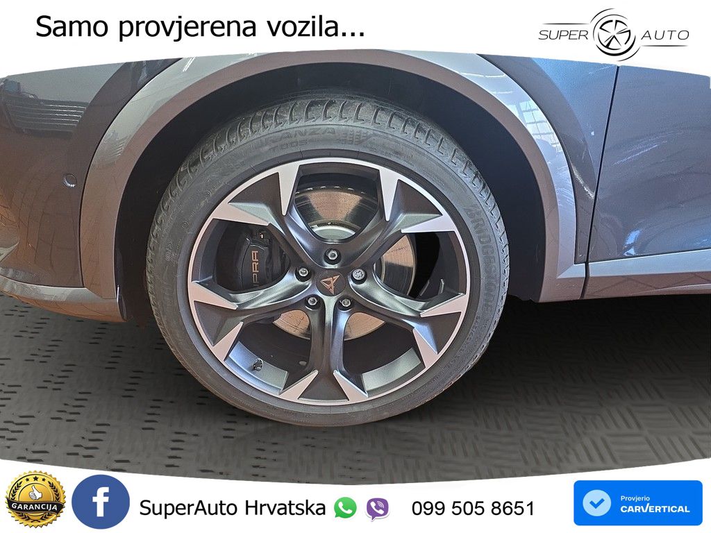 Cupra Formentor 1.4 TSI (245 KS) e-Hybrid DSG VZ MATRIX+GR SJED+KAM