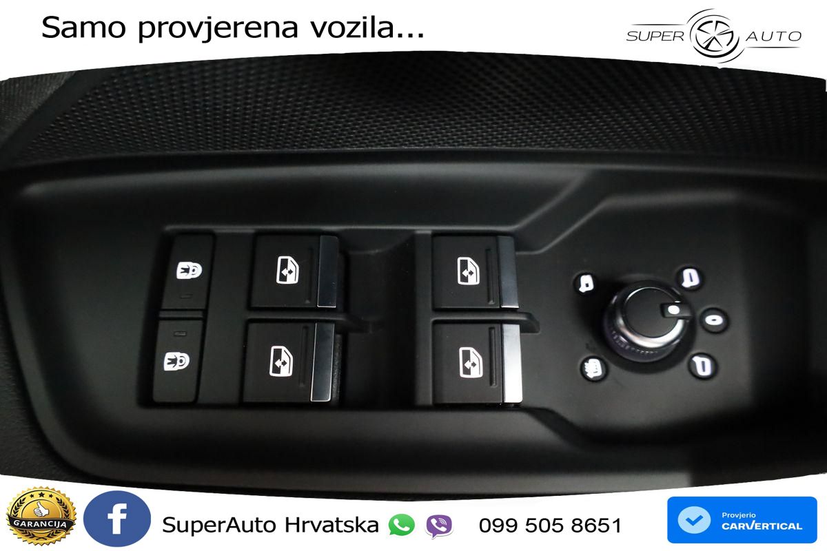 Audi A3 35 TFSI (150 KS) S tronic S line MATRIX+GR SJED+KAM