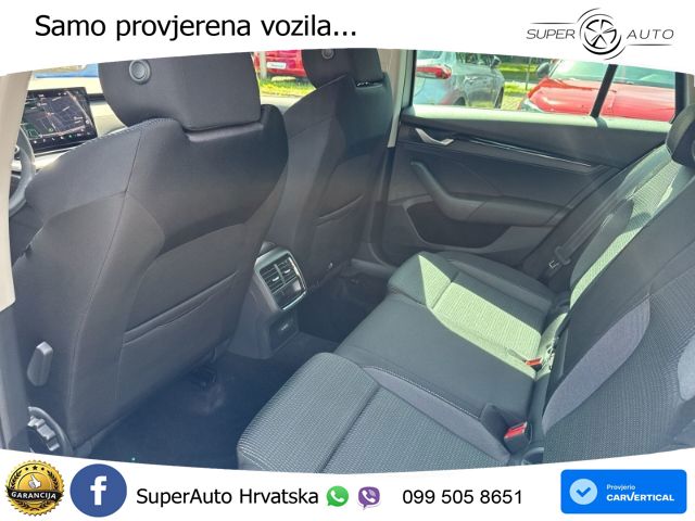 Škoda Octavia Combi 1.5 TSI (150 KS) DSG Selection MATRIX+GR SJED+KAM