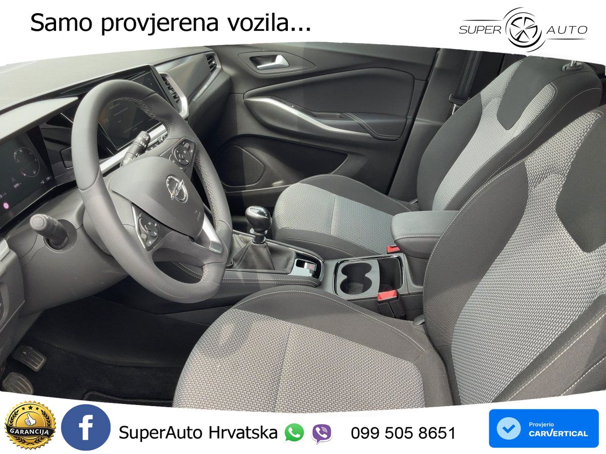 Opel Grandland 1.2i Turbo (130 KS)