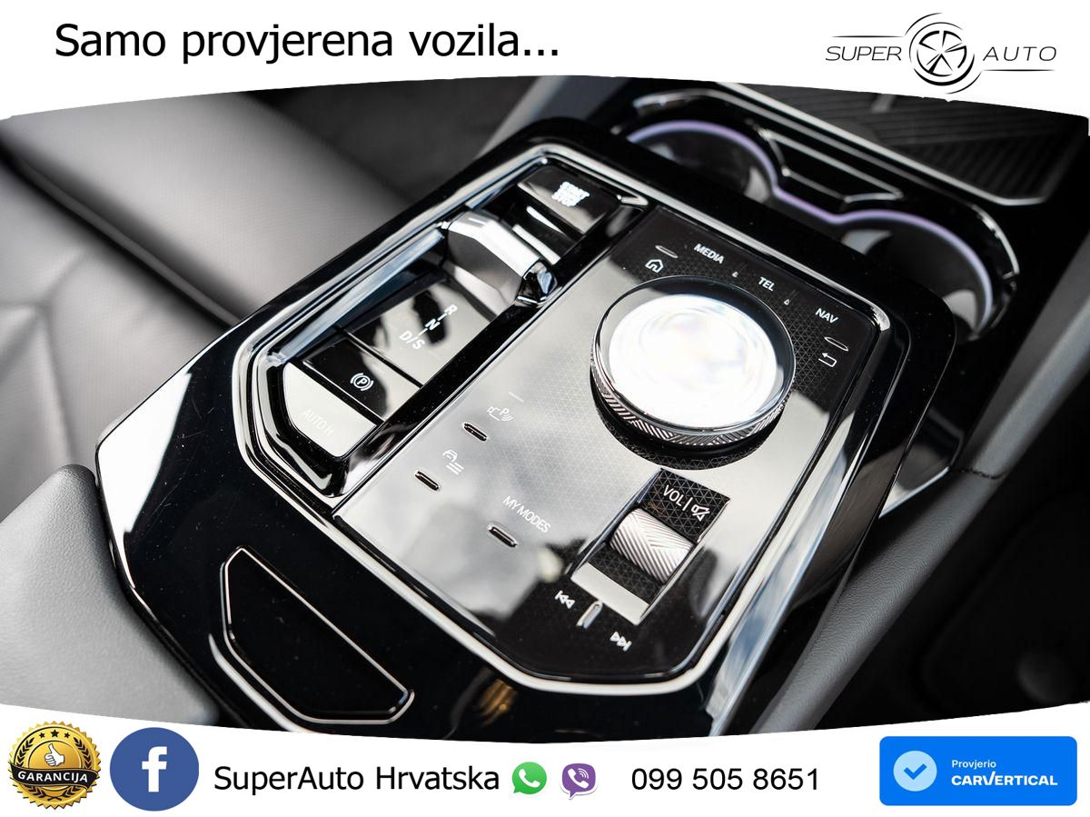 BMW 520i Touring (208 KS) Steptronic ACC+HEAD+4xGR SJED+360+PANO
