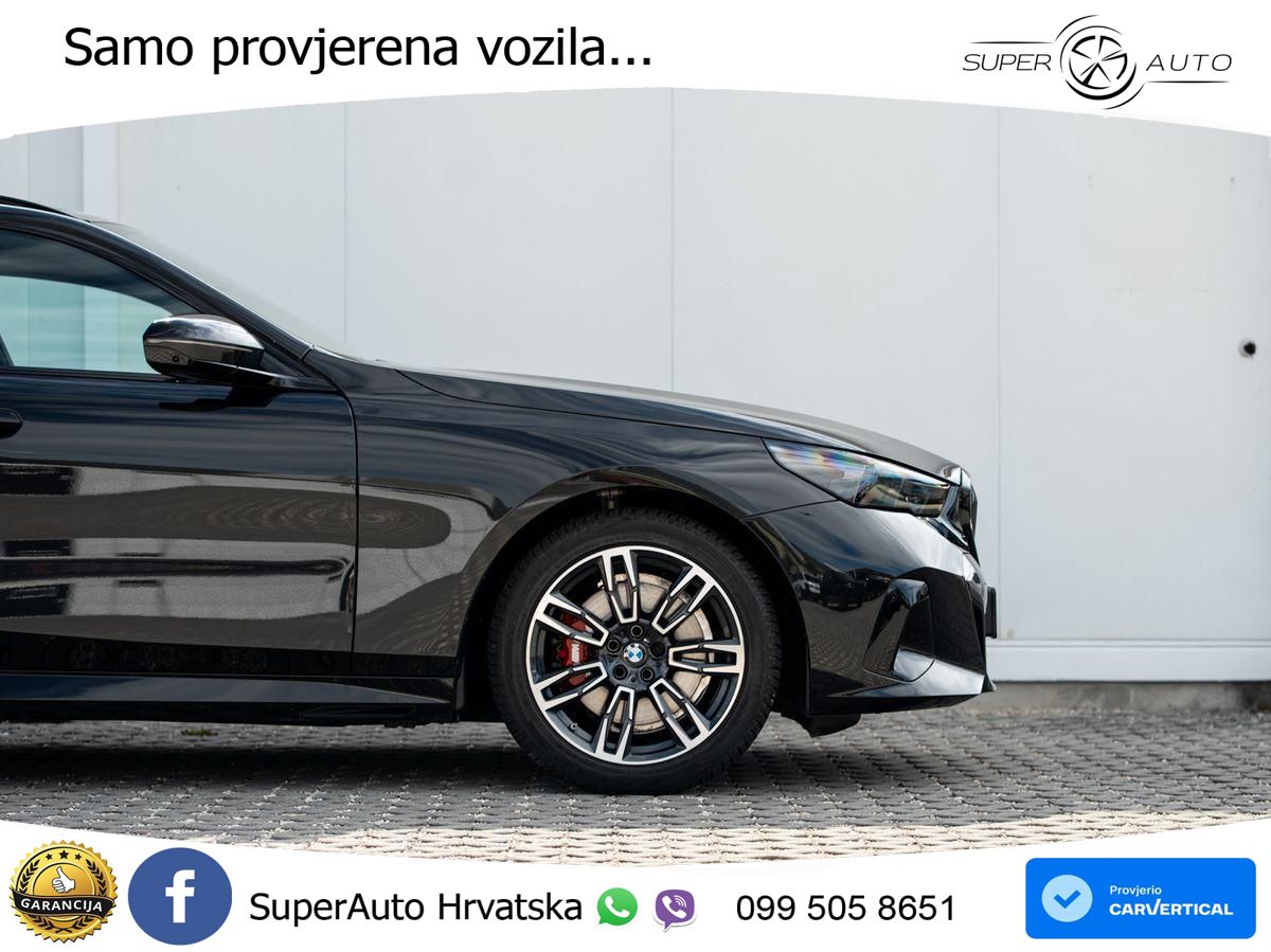 BMW 520i Touring (208 KS) Steptronic ACC+HEAD+4xGR SJED+360+PANO