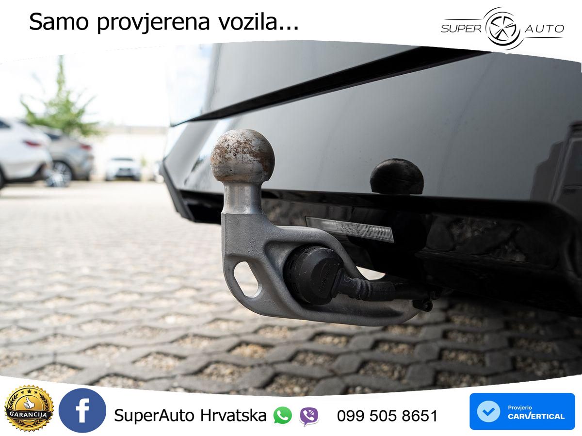 BMW 520i Touring (208 KS) Steptronic ACC+HEAD+4xGR SJED+360+PANO